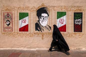 Iran, Teheran: “Colloqui con Usa inutili finché non accettano nostre condizioni”