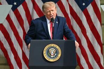 11/9: Trump: “Non dimenticheremo mai, è motivo per cui oggi combattiamo”