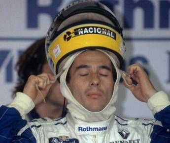 Ayrton Senna, dopo 32 anni spunta un nuovo frammento della sua Williams