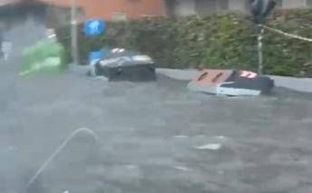 Bomba d’acqua su Roma, violento temporale si abbatte sulla capitale