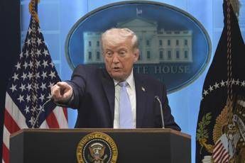 “Chi parla di armi con la stampa?”, Trump usa la macchina della verità: test tra i militari