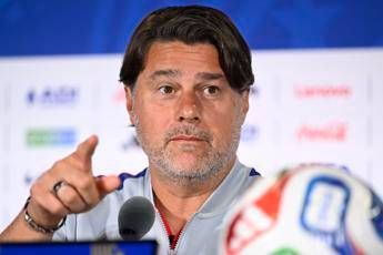 Pochettino attacca: “Il Chelsea di Conte violava regole finanziarie, irregolare vittoria in Premier del 2017”