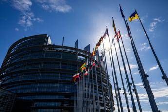 Bilancio, clima e tensioni globali, è scontro tra Europarlamento e Consiglio: chi paga il conto?