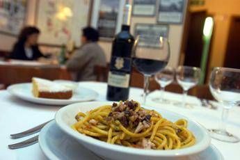 Giornata mondiale alimentazione, medico-nutrizionista: “Il futuro è l’analisi del microbiota, sarà presidio diagnostico accessibile e ordinario”