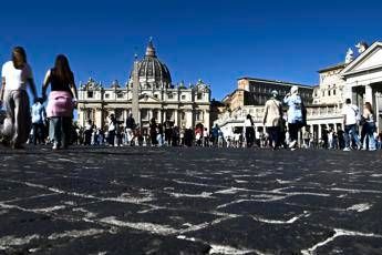 Papa Leone XIV, il fratello: “Annuncio è stato uno choc, anche io sono in cura per tumore”